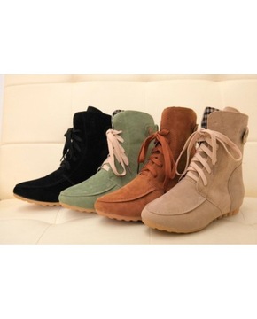 Collonil Нубук + Велюр 200 мл Пропитка для обуви 050 бесцветный