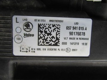 LEVÝ SVĚTLO PŘEDNÍ SVĚTLOMET FULL LED SKODA SCALA OE 657941015A