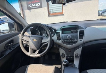 Chevrolet Cruze Sedan 1.6 16V DOHC 124KM 2011 Chevrolet Cruze Polski salon 1.6 BenzynaLPG 124KM, zdjęcie 17