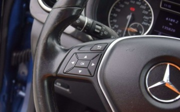 Mercedes Klasa B W246 Sports Tourer 180 BlueEFFICIENCY 122KM 2012 Mercedes-Benz Klasa B 1.6B Led Navi Kamera 2 KPL KOL 135 Tys KM Sprowadzony, zdjęcie 36