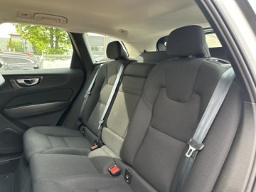 Volvo XC60 II 2021 Volvo XC 60 B4 Momentum, ASO, HAK, Bezwypadkowy, F, zdjęcie 30