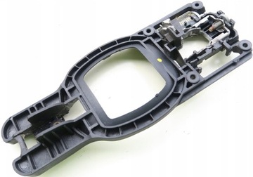 RAMKA KLAMKI PRAWY TYŁ AUDI A2 8Z