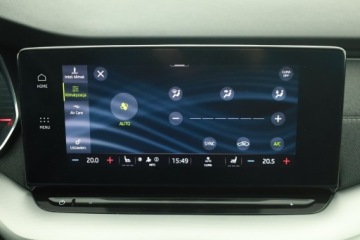 Skoda Octavia IV Scout 1.5 TSI ACT 150KM 2022 Skoda Octavia 1.5 TSI, Salon Polska, zdjęcie 9