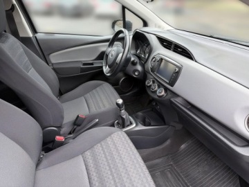 Toyota Yaris III Hatchback 5d Facelifting 1.33 Dual VVT-i 99KM 2016 Toyota Yaris 1.33 Premium MS EU6 III (2011-2019) T, zdjęcie 8