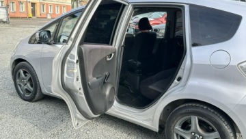 Honda Jazz III 1.4 i-VTEC 100KM 2008 Honda Jazz Benzyna Moc 99KM Zarejestrowany, zdjęcie 22