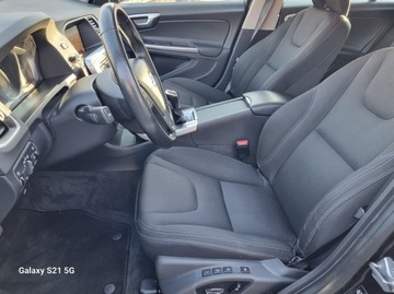 Volkswagen Tiguan I SUV Facelifting 2.0 TDI CR DPF BlueMotion 140KM 2018 Volvo V60 I 2.0 HDi 120 KM nawigacja alufelgi super stan gwarancja, zdjęcie 9