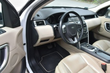 Land Rover Discovery Sport SUV 2.0 Si4 240KM 2016 Land Rover Discovery Sport HSE 2.0 BENZYNA 241KM, zdjęcie 16