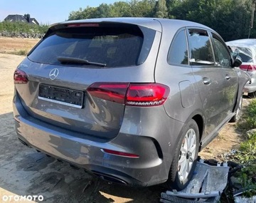 Mercedes Klasa B W247 2022 Mercedes-Benz Klasa B 1.3 Benzyna 160KM, zdjęcie 4
