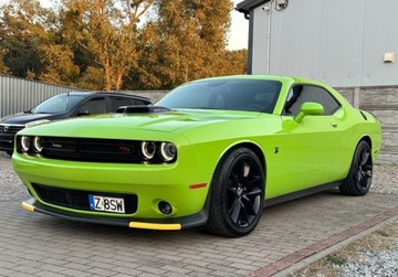 Dodge Challenger III 2015 Dodge Challenger Dodge Challenger 6.4 SRT Scat Pack SHAKER alpine alcantar, zdjęcie 9