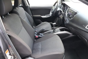 Suzuki Baleno III 1.2 DualJet 90KM 2017 Suzuki Baleno 1.2 DualJet, Salon Polska, zdjęcie 8