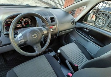 Suzuki SX4 I Hatchback Facelifting 1.6 VVT 120KM 2013 Suzuki SX4 1.6 Premium 4X4 1.6 Benzyna 120KM, zdjęcie 22