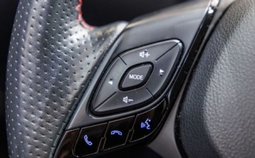 Toyota C-HR I Crossover Facelifting 2.0 Hybrid Dynamic Force 184KM 2023 Toyota C-HR 2.0 C-HR GR Sport 2.0 Hybryda 184KM, zdjęcie 30