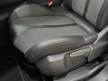 Peugeot 3008 II Plug-In Hybrid Facelifting 1.6 HYBRID 225KM 2021 Peugeot 3008 Allure Pack / LED / Kamera / 1właścic, zdjęcie 9