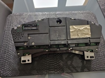 Ford Mondeo MK4 Convers+ 2.0 TDCi счетчик