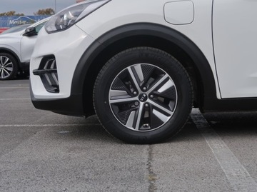 Kia Niro I Crossover Facelifting 1.6 GDi Hybrid 141KM 2021 Kia Niro Plug-in Hybrid, Automat, Skóra, Navi, zdjęcie 14