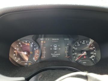 Jeep Compass II 2022 Jeep Compass Limited 2022 2.4l 2.4 Benzyna 177KM, zdjęcie 9