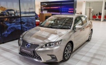 Lexus CT Hatchback 5d Facelifting 2017 200h 136KM 2020 Lexus CT 200h Elegance 1.8 Hybryda 136KM, zdjęcie 8