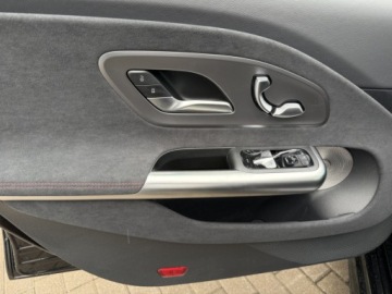 Mercedes CLA C118/X118 2026 MERCEDES-BENZ CLA 220 4-Matic AMG Line 1.5 (190KM) 2026, zdjęcie 9