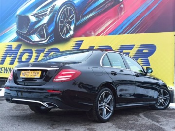 Mercedes Klasa E W213 Limuzyna 2.0 220d 194KM 2018 Mercedes E 220 salon, I wł, bezwyp. AMG Line, zdjęcie 5