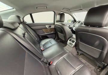 Jaguar XF I Sedan Facelifting 2.2 D 200KM 2013 Jaguar XF auto jak nowe83000kmLUXURY 2.2 Diesel 200KM, zdjęcie 10