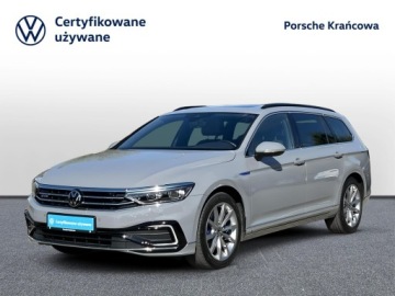 Volkswagen Passat B8 2022 Volkswagen Passat Variant 218kM | DCC | Hak | Alca