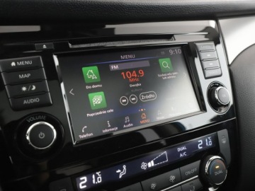 Nissan Qashqai II Crossover Facelifting 1.3DIG-T 140KM 2019 Nissan Qashqai klima auto navi kamera i czujniki, zdjęcie 22