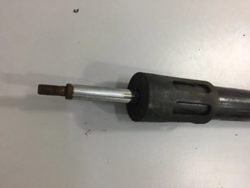 BMW 5 F10 F11 2011 PO PRAVO TLUMIČE