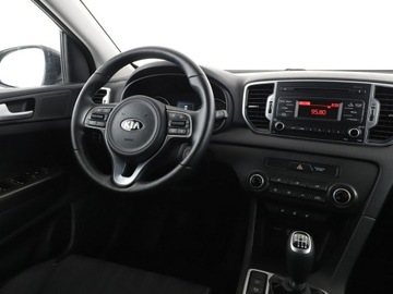 Kia Sportage IV SUV 1.6 GDI 132KM 2017 Kia Sportage PDC tempomat niski przebieg grzane, zdjęcie 15