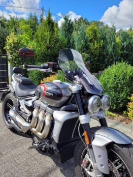 Обтекатель ветрового стекла мотоцикла TRIUMPH ROCKET 3 GT