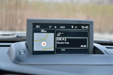 Peugeot 5008 I Minivan Facelifting 2.0 HDi 150KM 2015 Peugeot 5008 2.0HDi 150KM Manual 2015r. Salon 7os., zdjęcie 8