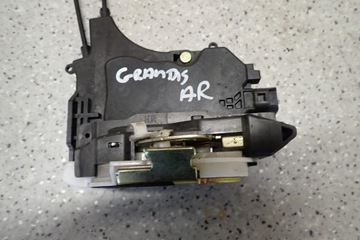 MITSUBISHI GRANDIS 03-11 ZÁMEK DVEŘE ZADNÍ PRAVÝ