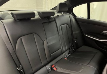 BMW Seria 3 G20-G21 Limuzyna 2.0 320d 190KM 2023 BMW Seria 3 320d xDrive M Pakiet, Gwarancja fabryczna, Faktura VAT 23 2.0, zdjęcie 33