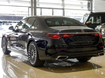 Mercedes Klasa E W214 Sedan 2.0 220d 197KM 2025 E Klasa 220 d 4-Matic AMG 2.0 (197KM) 2025, zdjęcie 1