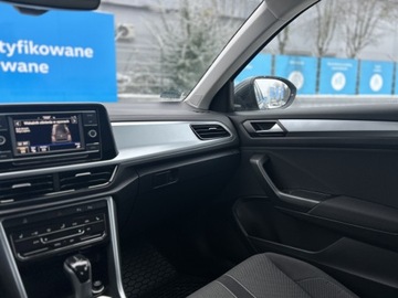 Volkswagen T-Roc I SUV Facelifting 1.5 TSI ACT 150KM 2022 Volkswagen T-Roc APP! ACC! IQ.Light! Virtual Cockp, zdjęcie 16