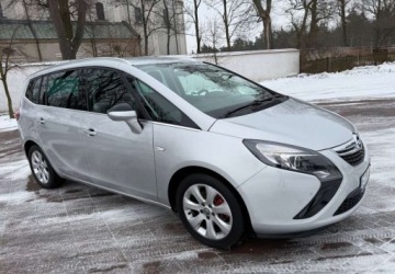 Opel Zafira C Tourer 1.4 Turbo ECOTEC 140KM 2012 Opel Zafira Opel Zafira Tourer 1.4 Turbo Business Innovation 1.4 Benzyna, zdjęcie 19