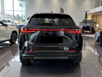 Lexus NX II SUV Facelifting 2.5 450h+ 309KM 2025 Od ręki - 450h+ Prestige 2.5 Plug-in Hybrid 292KM | Podgrzewane fotele!, zdjęcie 5