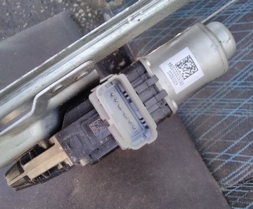 CITROEN BERLINGO III MECHANIZMUS PARTNER ZDVIHÁNÍ OKNO PŘEDNÍ PRAVÝ 6 PIN