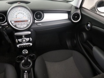 Mini One II Hatchback 1.4 75KM 2010 MINI 3-door One, Klima,ALU, El. szyby, zdjęcie 7