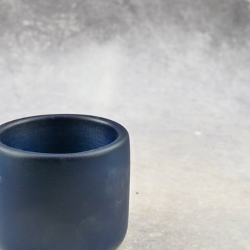 Бетонное покрытие Ø6см от польского завода, темно-синий лак