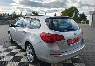 Opel Astra J Sports Tourer Facelifting 1.4 Turbo ECOTEC 140KM 2015 Opel Astra Opel Astra J Sport Tourer 1.4BenzLPG 1.4 BenzynaLPG 140KM, zdjęcie 6