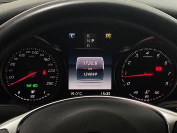 Mercedes GLC C253 SUV 2.0 250 211KM 2019 Mercedes-Benz GLC 250 4-Matic AMG Line / Burmester, zdjęcie 14