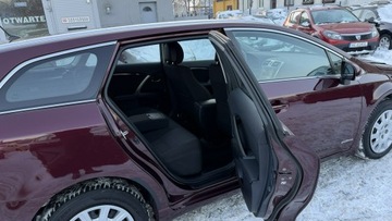 Toyota Avensis III Wagon 1.8 Valvematic 147KM 2011 Toyota Avensis 1.8 Benzyna Moc 147KM, zdjęcie 14