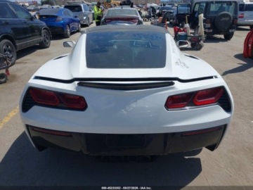 Chevrolet Corvette C7 2017 Chevrolet Corvette Stingray 2017 6.2 Benzyna 455KM, zdjęcie 3