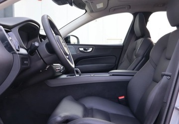 Volvo XC60 II Crossover Plug-In Facelifting 2.0 T8 455KM 2024 Volvo XC 60 T8 PlugIn Hybrid 310145KM AWD Ultimate DARK Gwarancja FV23, zdjęcie 14