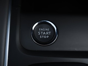 Citroen C5 Aircross SUV Facelifting 1.5 BlueHDi 131KM 2022 Citroen C5 Aircross BlueHDi 130, Salon Polska, zdjęcie 18