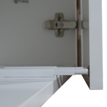 Бампер Tip-on push to open. Механизм открывания фасадов без ручки.