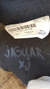 БАГАЖНИК ЛЕВЫЙ JAGUAR XJ AW93-F45423-AE