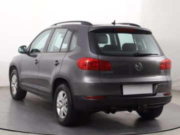 Volkswagen Tiguan I SUV Facelifting 2.0 TDI CR DPF BlueMotion 110KM 2013 VW Tiguan 2.0 TDI, Salon Polska, Serwis ASO, zdjęcie 3