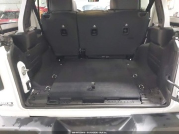 Jeep Wrangler IV 2024 Jeep Wrangler 4-Door Sport S 2024 3.6 Benzyna 285KM, zdjęcie 5