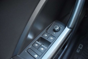 Audi Q3 II SUV 1.5 35 TFSI 150KM 2023 Audi Q3 SalonPL 150KM TSI ACC LED S-Line Pak.Comfort el.Klapa VirtualCockp, zdjęcie 24